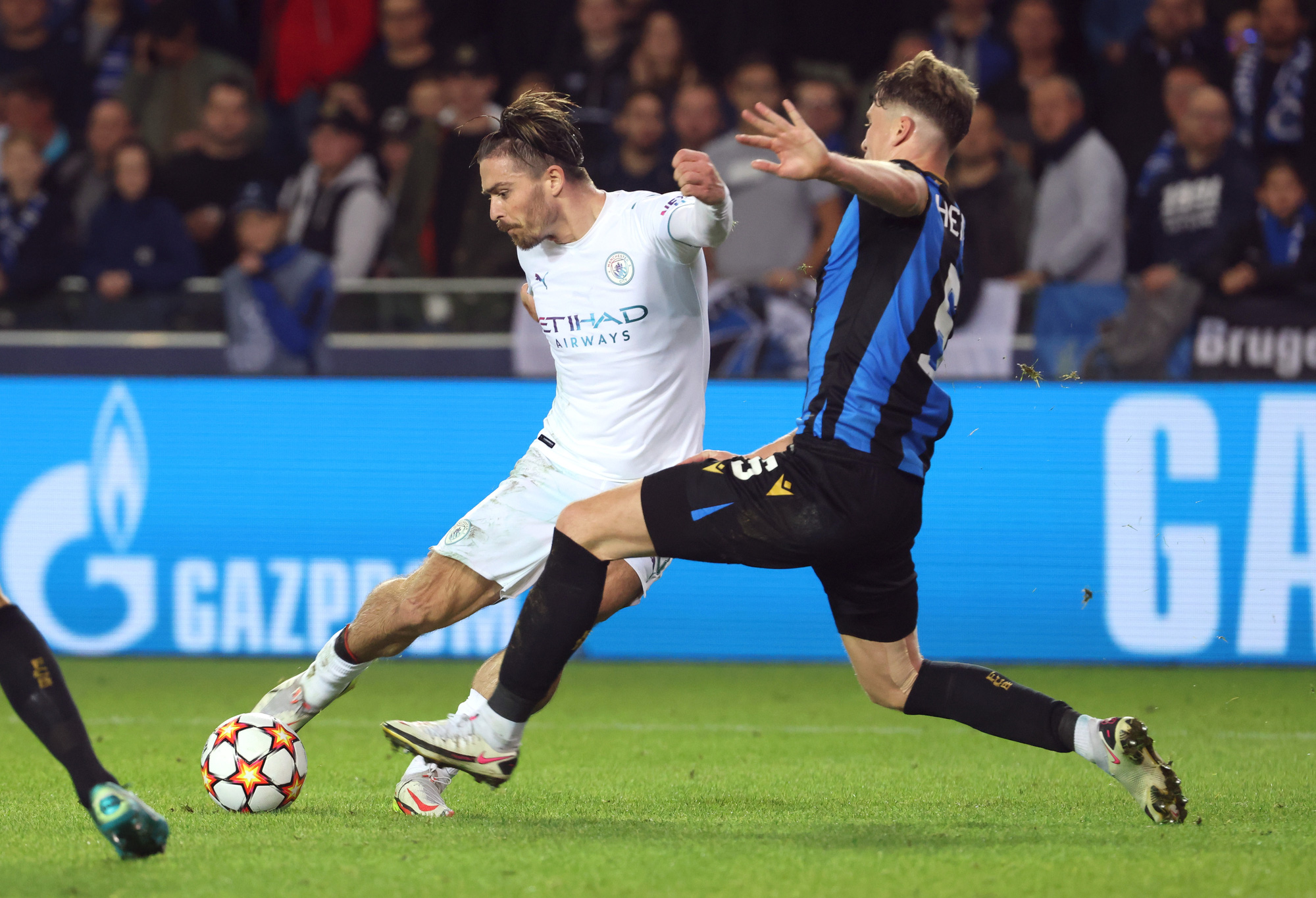 Tài năng 19 tuổi lập công ấn định chiến thắng giòn giã cho Manchester City - Ảnh 4.