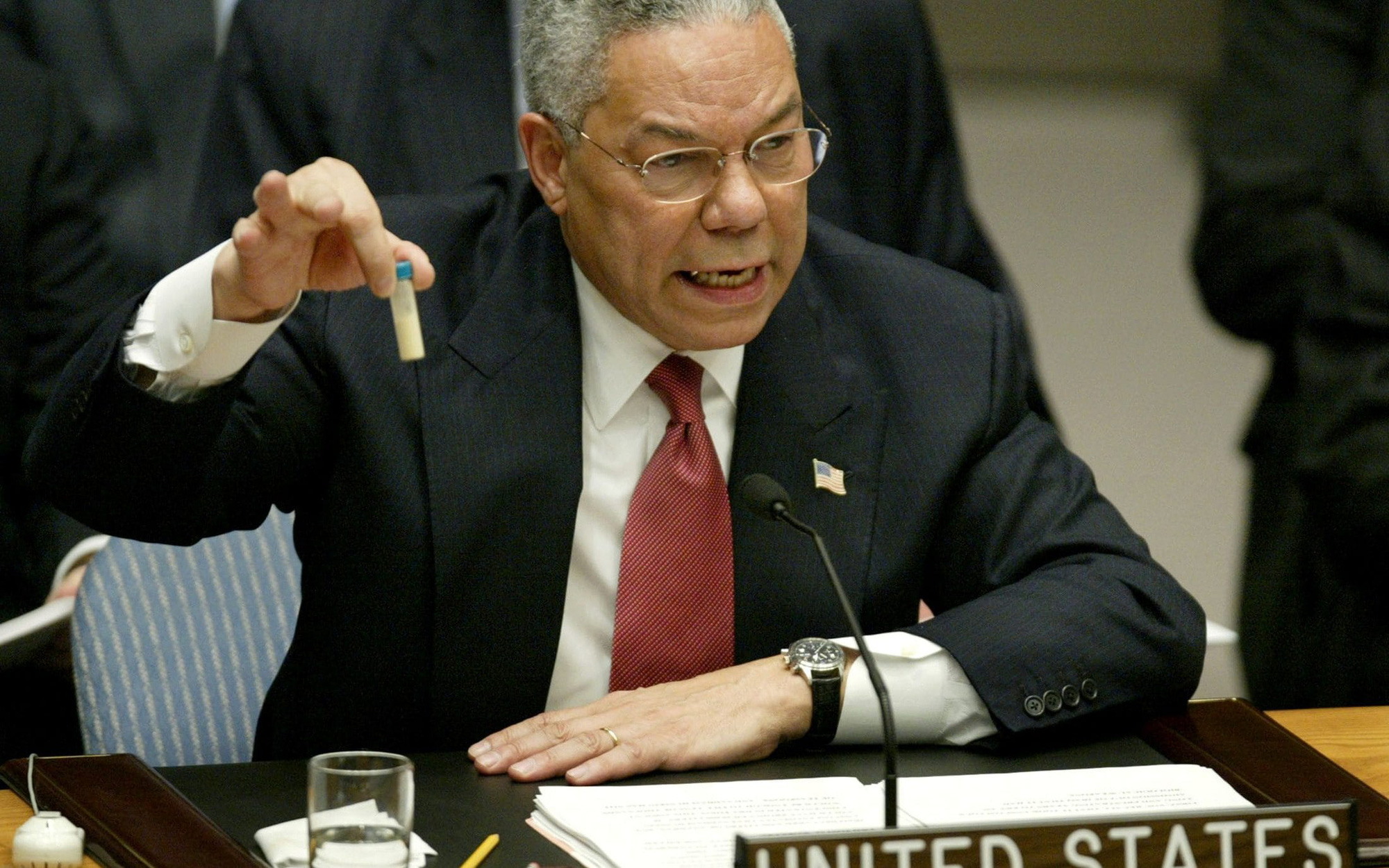 &Ocirc;ng Trump chỉ tr&iacute;ch &ldquo;sai lầm nghi&ecirc;m trọng&rdquo; của cựu Ngoại trưởng Powell - Ảnh 2.