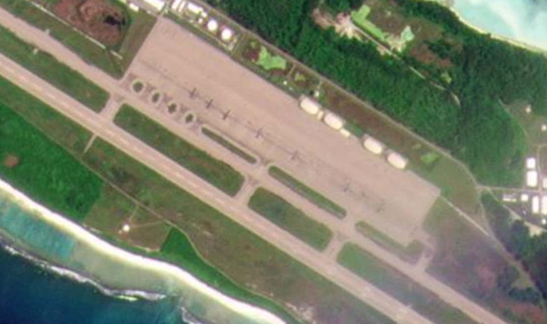 Lầu Năm Góc triển khai máy bay B-1 và 200 phi công tới tiền đồn Diego Garcia