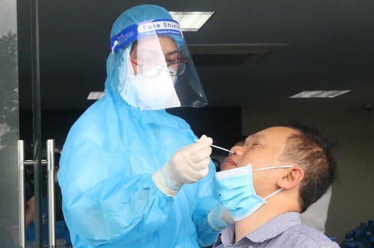 Người đàn ông mắc Covid-19 đi chợ khắp nơi, tiếp xúc nhiều người