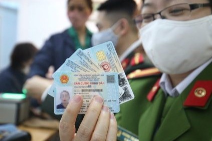 Kết hợp việc cấp căn cước công dân và tiêm vắc-xin Covid-19