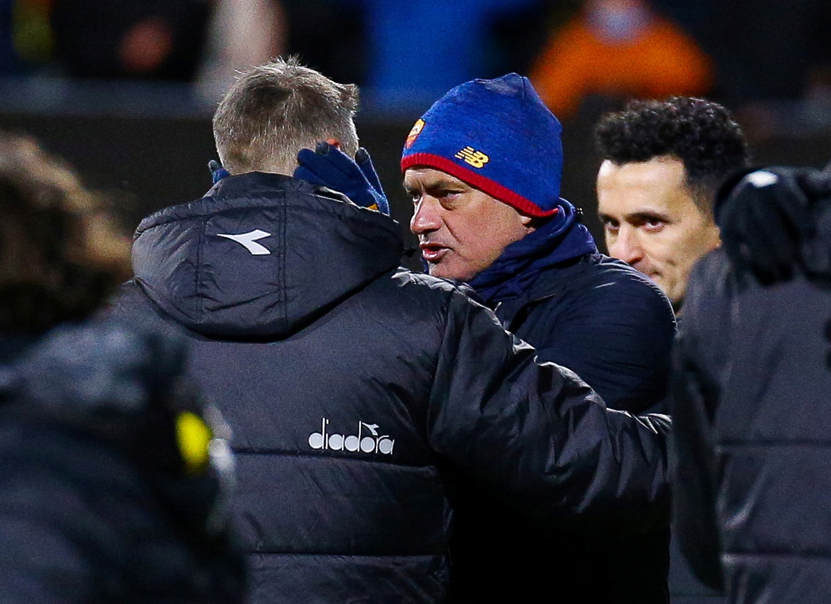AS Roma thua thảm 1-6 ở Europa Conference League, Jose Mourinho b&agrave;ng ho&agrave;ng - Ảnh 6.
