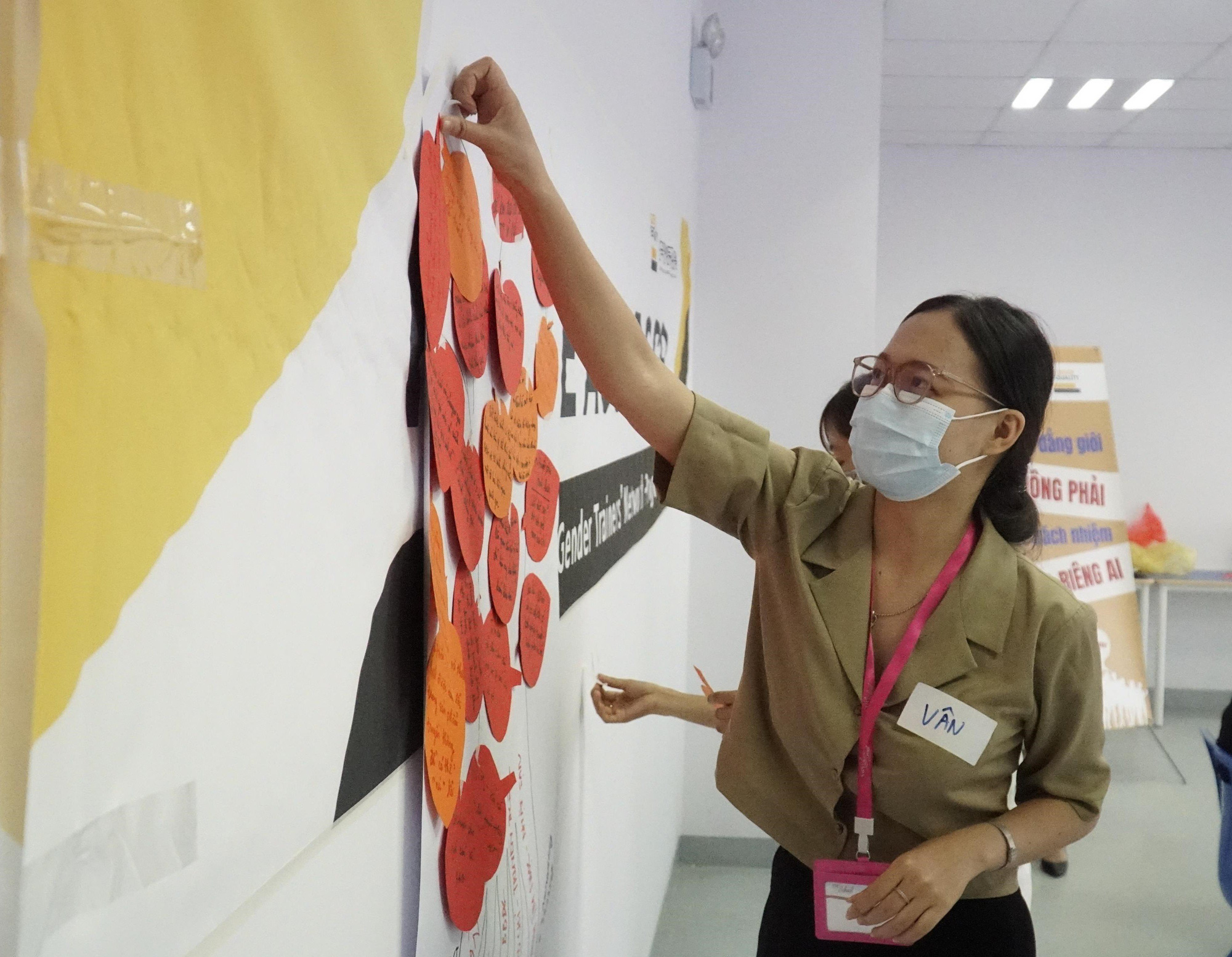 Tập huấn &ldquo;Truyền th&ocirc;ng c&oacute; nhạy cảm giới: H&agrave;nh trang cho c&aacute;n bộ truyền th&ocirc;ng trẻ - Ảnh 5.