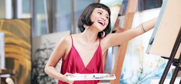 Bảo vệ những vùng da mỏng manh cho phái đẹp - Ảnh 1.