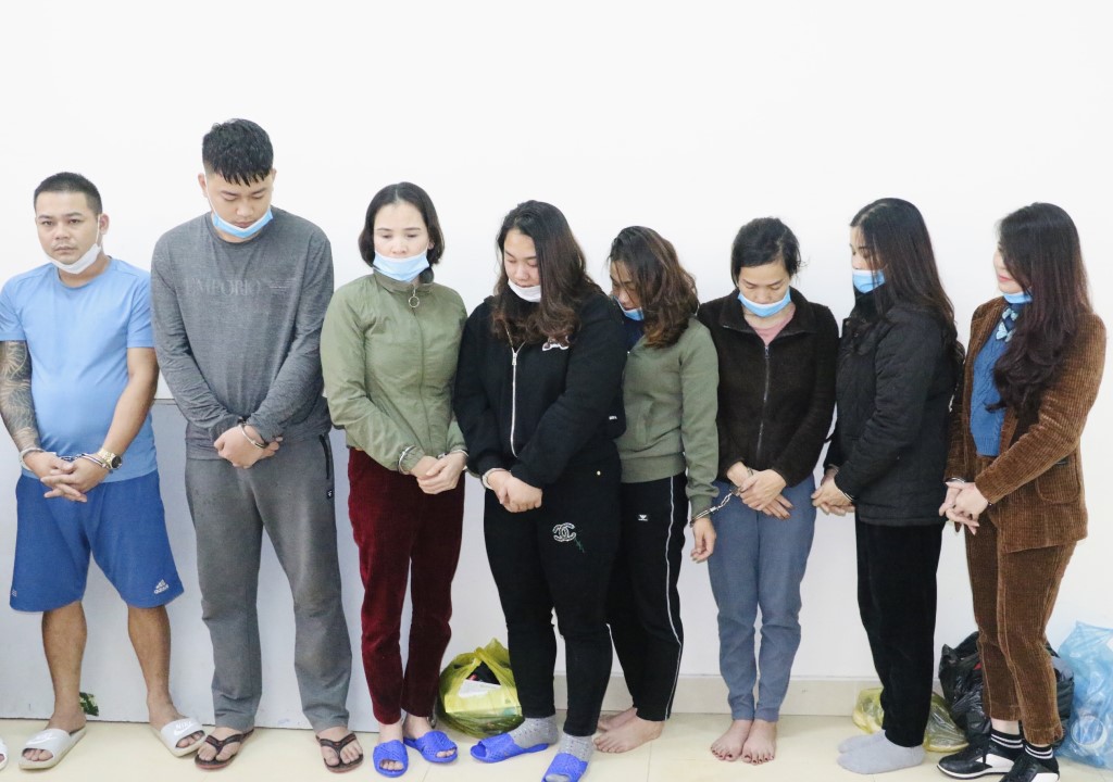 Kẻ c&oacute; 9 tiền &aacute;n cầm đầu sới bạc c&oacute; sự tham gia của nhiều qu&yacute; b&agrave; - Ảnh 3.