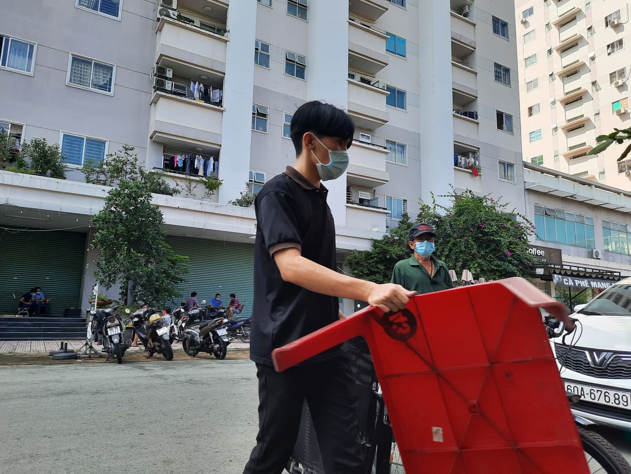 TP Bi&ecirc;n H&ograve;a tưng bừng từ s&aacute;ng đến trưa 24-10 - Ảnh 8.