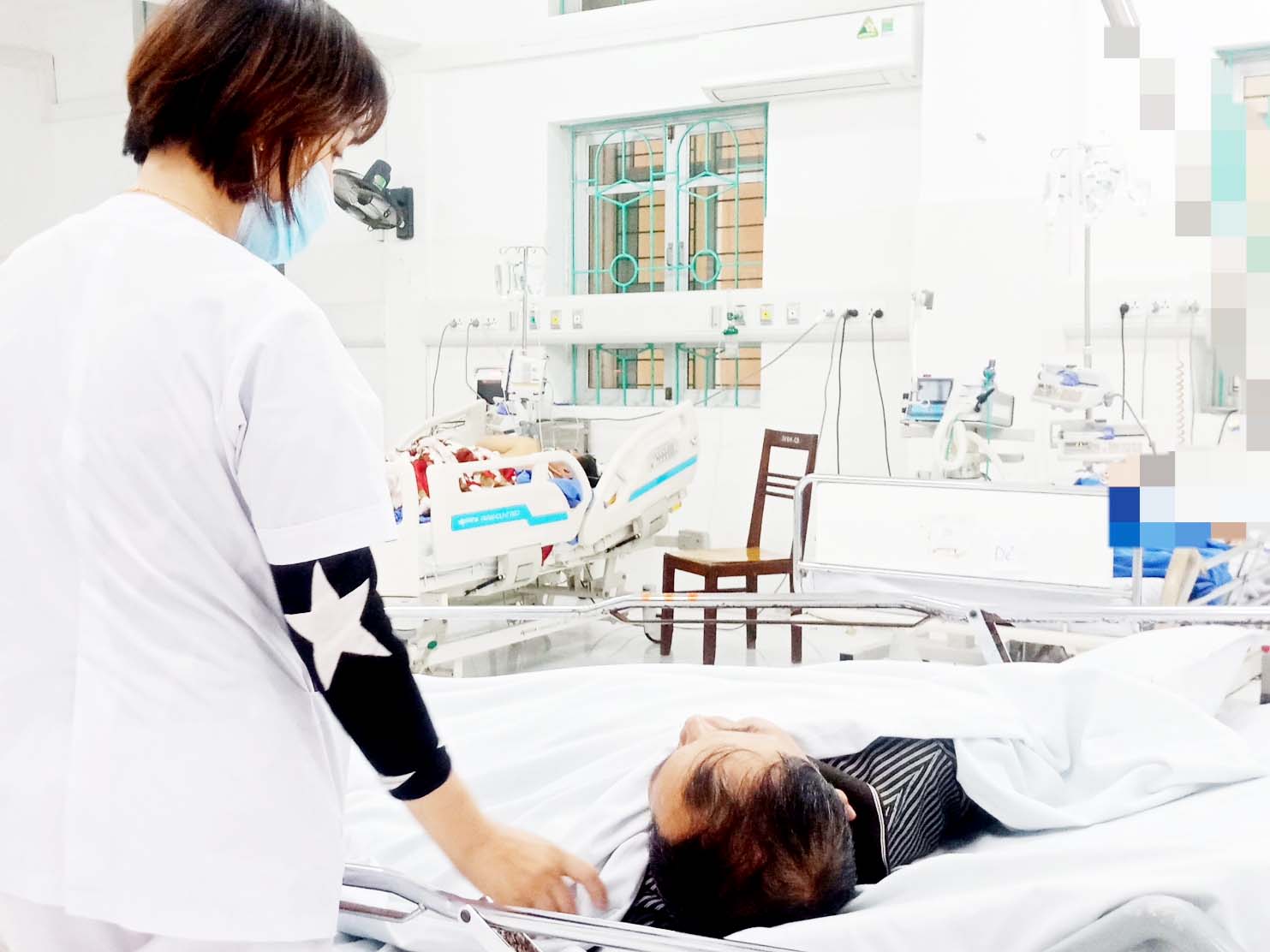 Ăn mặn dễ bị cao huyết &aacute;p