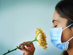 Mất vị giác, khứu giác 7 ngày, tự test âm tính, có thể là Covid-19 không?