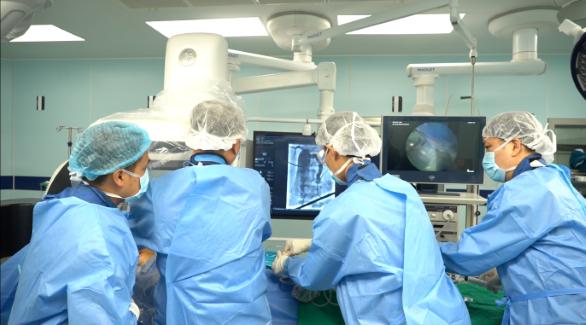 Tán sỏi đường mật qua da bằng laser - bước tiến thay thế phương pháp mổ mở