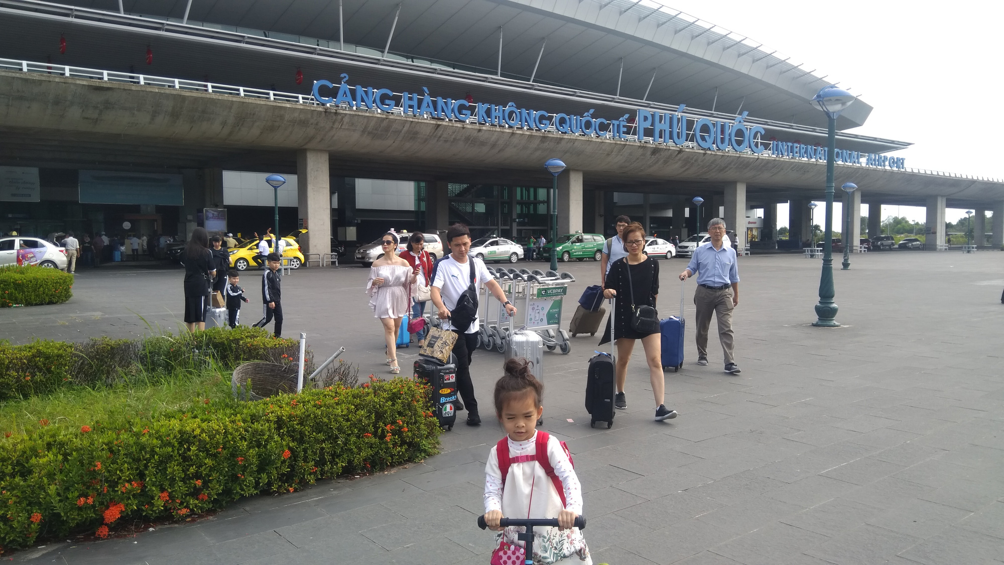 S&acirc;n bay Ph&uacute; Quốc nhận tin vui trước ng&agrave;y đ&oacute;n kh&aacute;ch quốc tế trở lại - Ảnh 2.