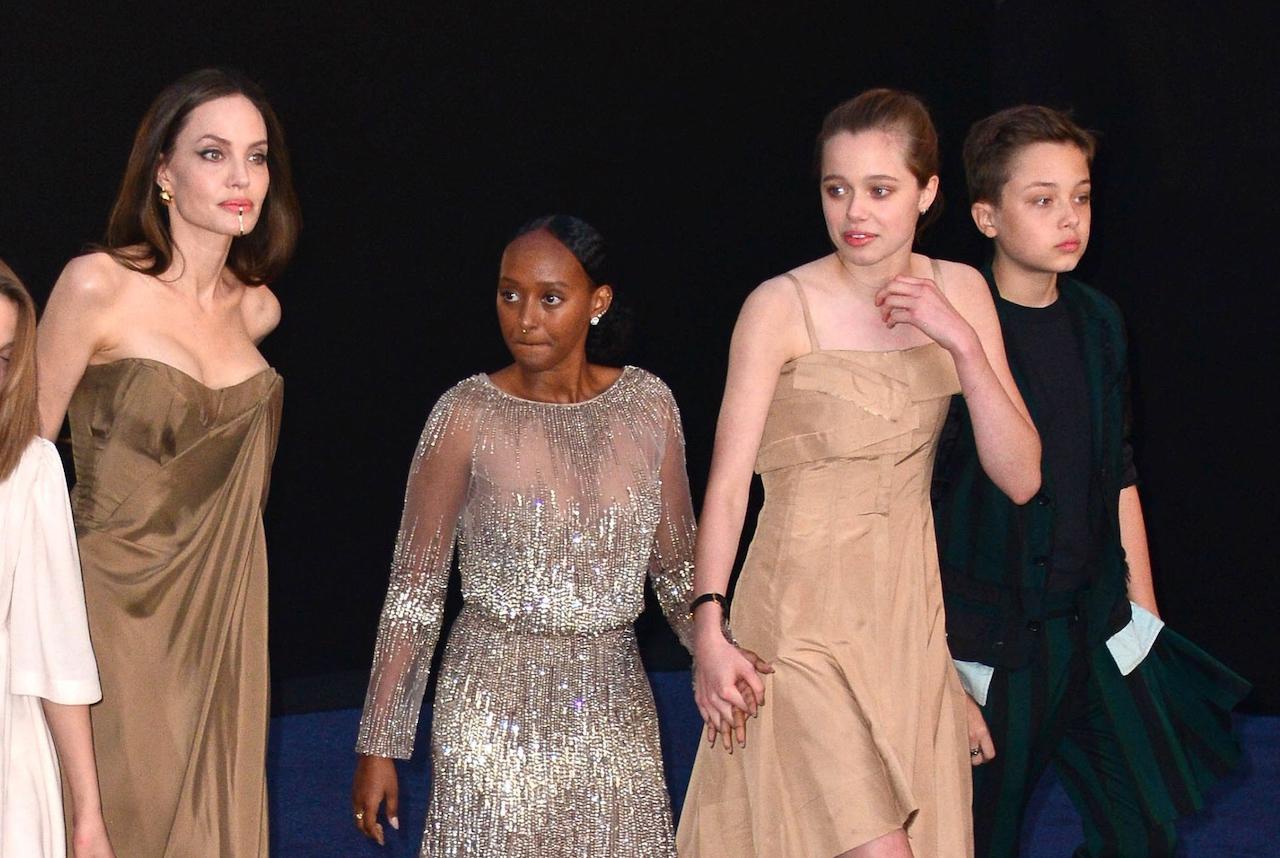 Con g&aacute;i Angelina Jolie cao ngang ngửa mẹ, ra d&aacute;ng thiếu nữ ở tuổi 15 - Ảnh 2.
