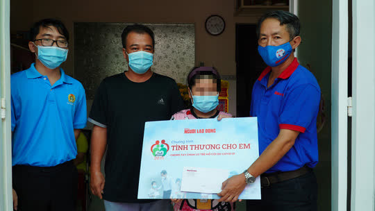 Ba ơi, con kêu hoài mà mẹ không dậy… - Ảnh 1.