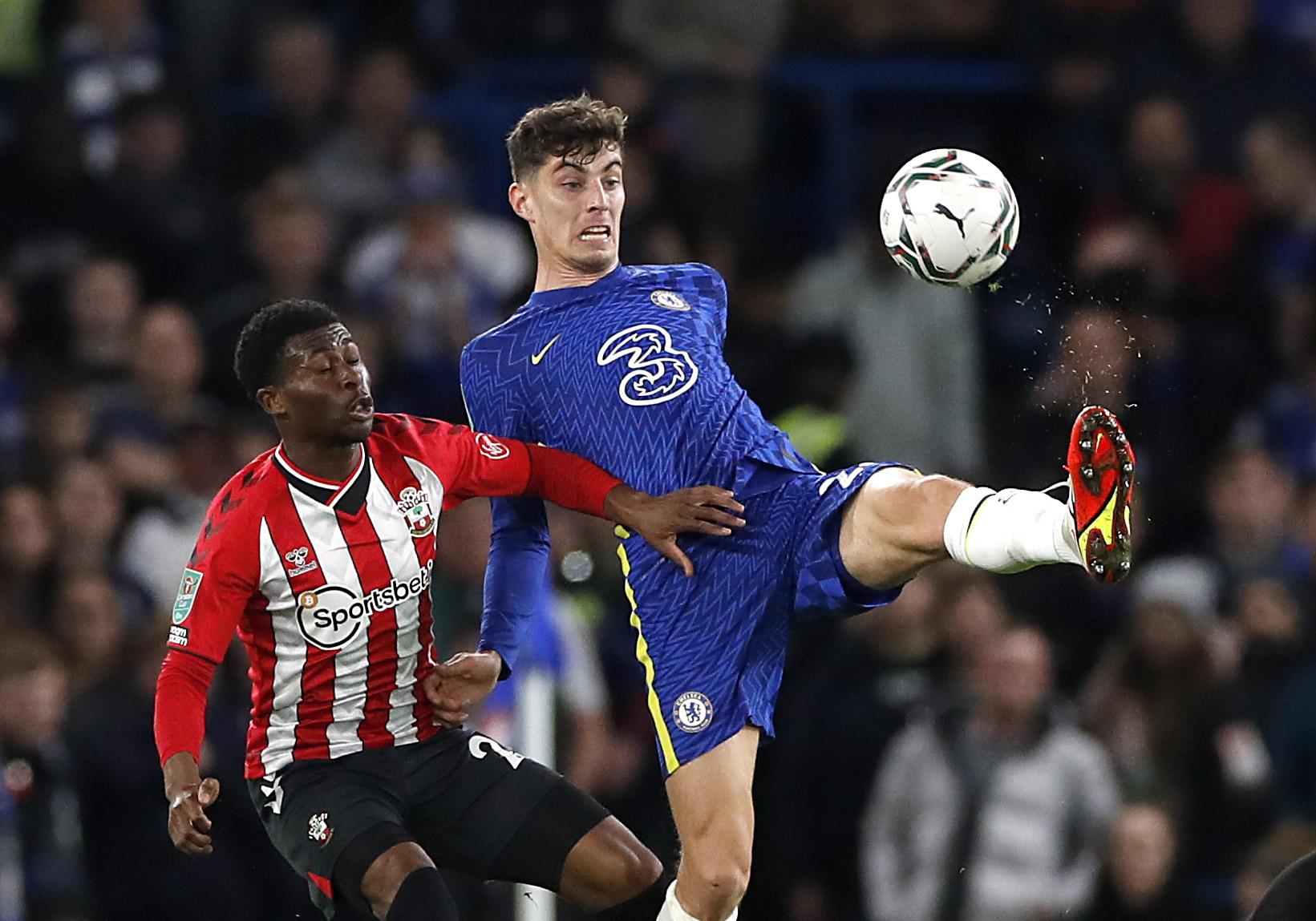 Người hùng Kepa đưa Chelsea thẳng tiến tứ kết League Cup - Ảnh 2.