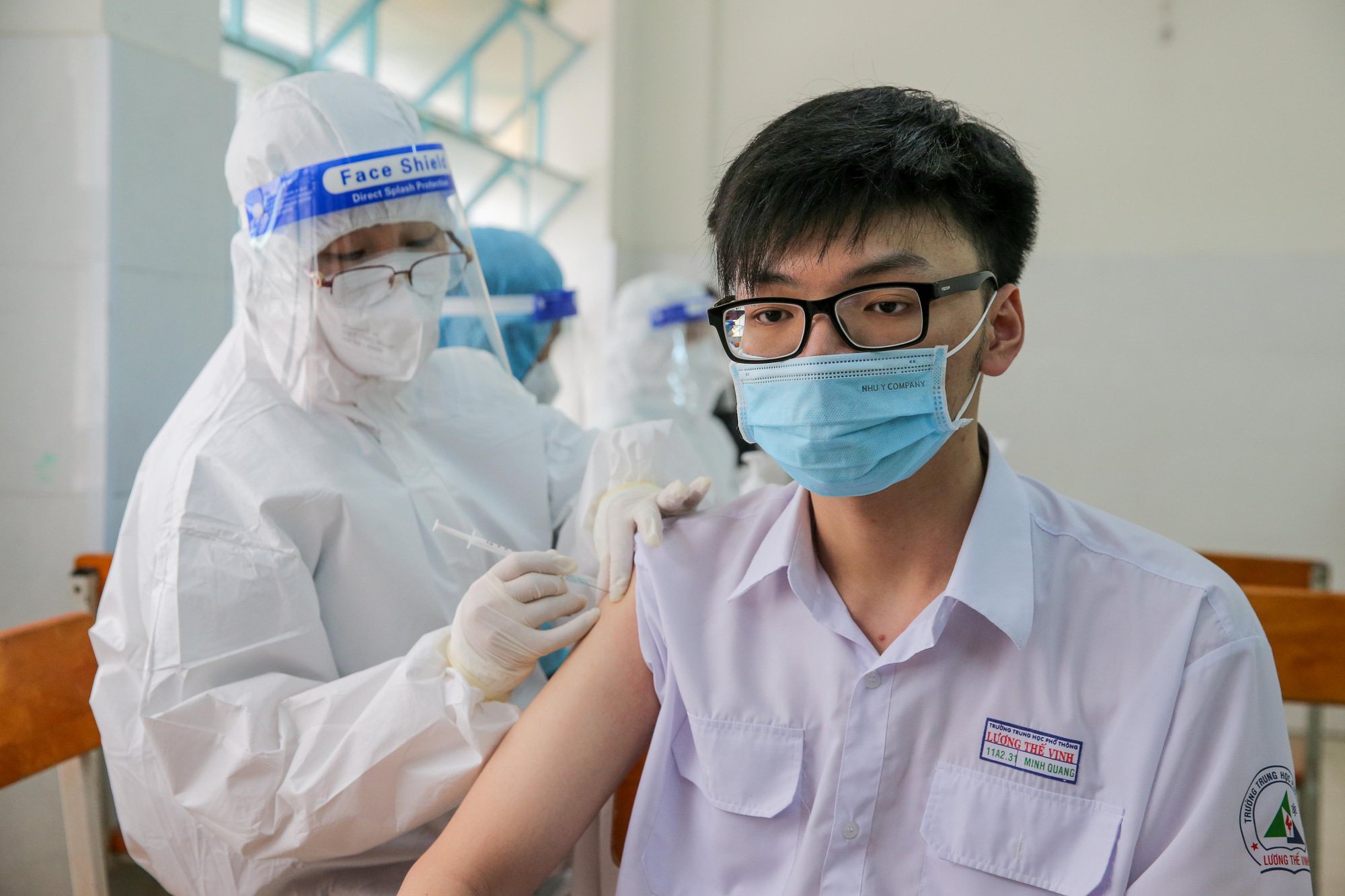 Ngày đầu tiêm vắc-xin Covid-19 cho trẻ em ở TP HCM - Ảnh 6.