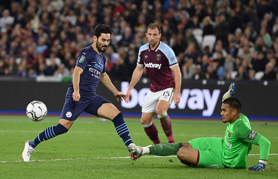 West Ham quét sạch đại diện Manchester, hiên ngang đoạt vé tứ kết League Cup - Ảnh 4.