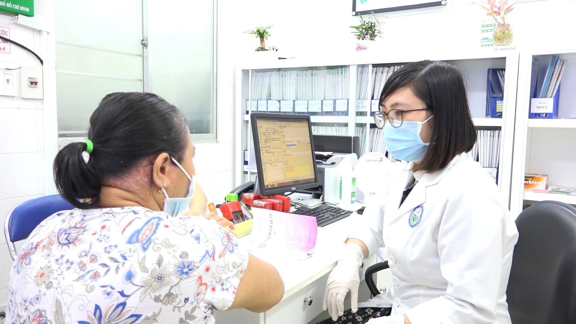 Nhiều người mắc vảy nến do stress vì dịch Covid-19