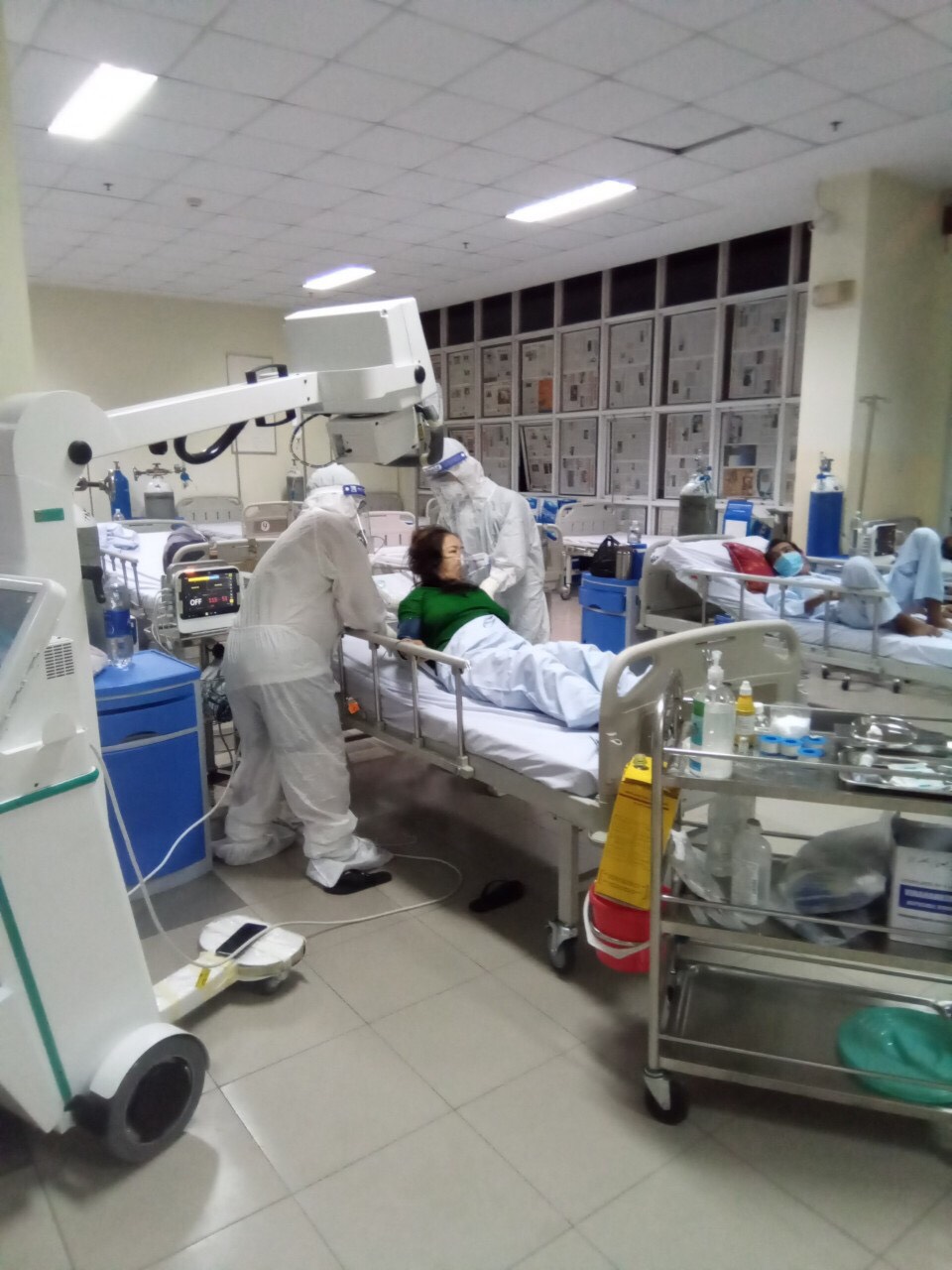 Bệnh viện d&atilde; chiến truyền nhiễm 5D ngưng nhận bệnh - Ảnh 1.