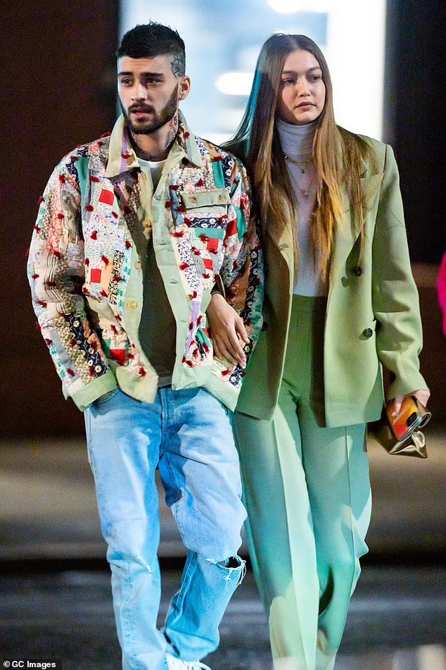 Si&ecirc;u mẫu Gigi Hadid mong &ldquo;ri&ecirc;ng tư&rdquo; giữa l&ugrave;m x&ugrave;m bạn trai v&agrave; mẹ - Ảnh 2.