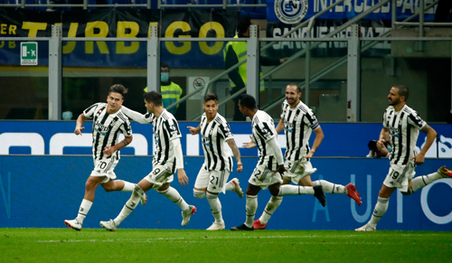 Juventus đau đầu với hàng công