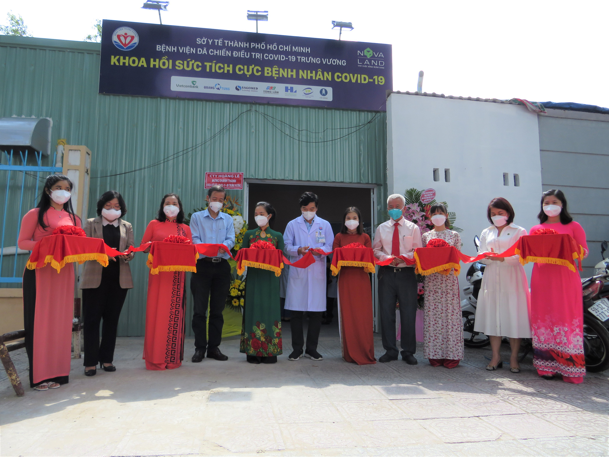 Bệnh viện Trưng Vương thành lập Khoa Hồi sức tích cực bệnh nhân Covid-19 - Ảnh 1.