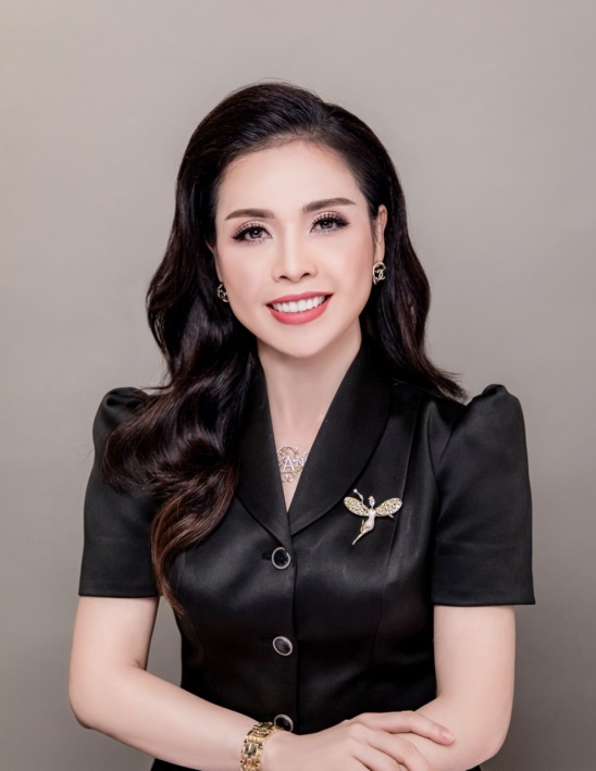 “Tôi làm siêu thị mỹ phẩm AB Beauty World vì tự tôn dân tộc” - Ảnh 1.