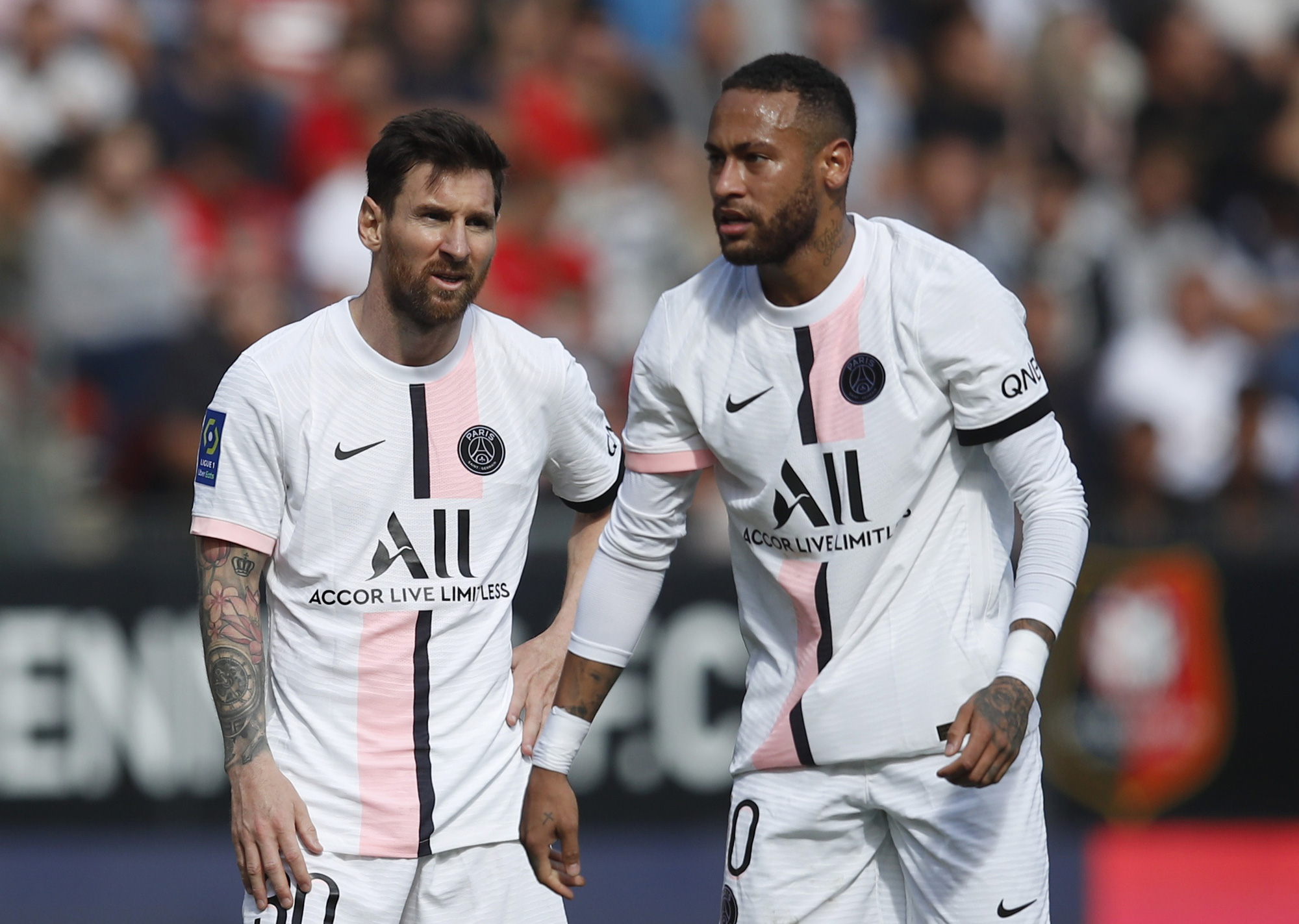 Bộ ba Messi - Neymar - Mbappe "tịt ngòi", PSG thua trận đầu ở Ligue 1