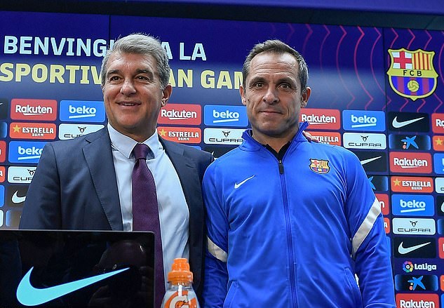 Đại gia Al Sadd cảnh báo Barcelona về Xavi Hernandez - Ảnh 1.