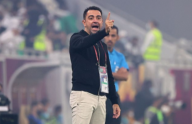 "Đại gia" Al Sadd cảnh báo Barcelona về Xavi Hernandez