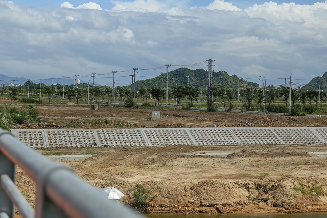 Thị trường đóng băng, giá đất vùng ven Đà Nẵng vẫn tăng - Ảnh 2.