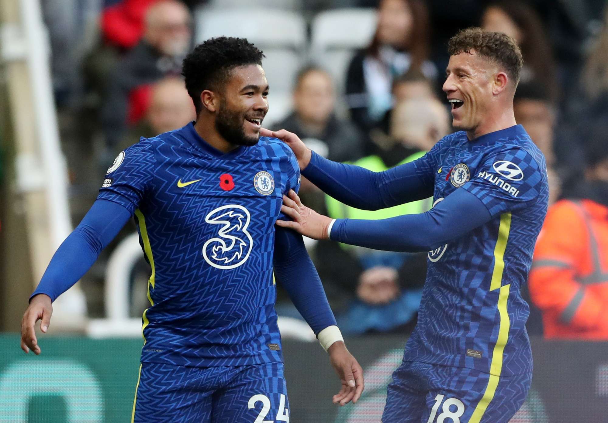 Chelsea đại thắng Newcastle, Man City trắng tay s&acirc;n nh&agrave; Etihad - Ảnh 3.
