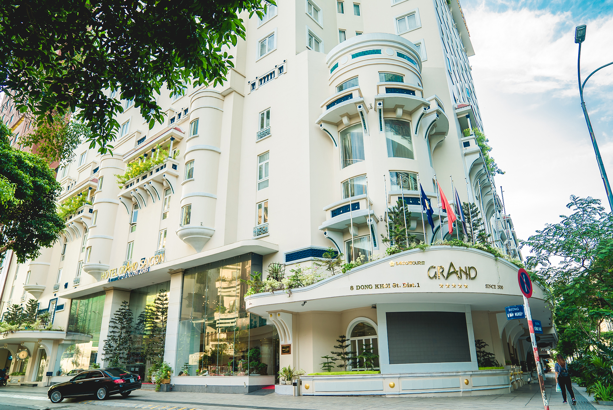Khuyến mãi lớn 50%++ giá phòng ngủ cao cấp tại nhiều địa phương