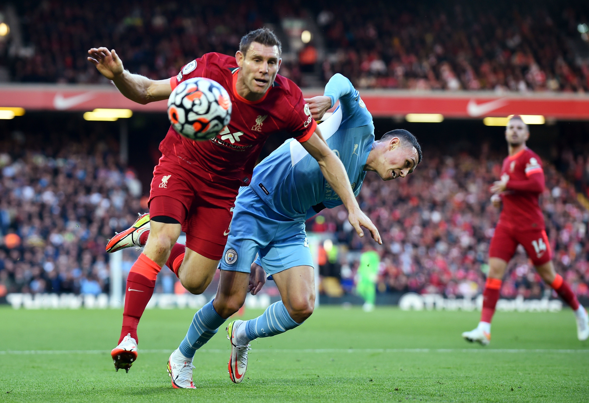 Ghi siêu phẩm vào lưới Man City, Salah được sánh ngang Messi, Ronaldo