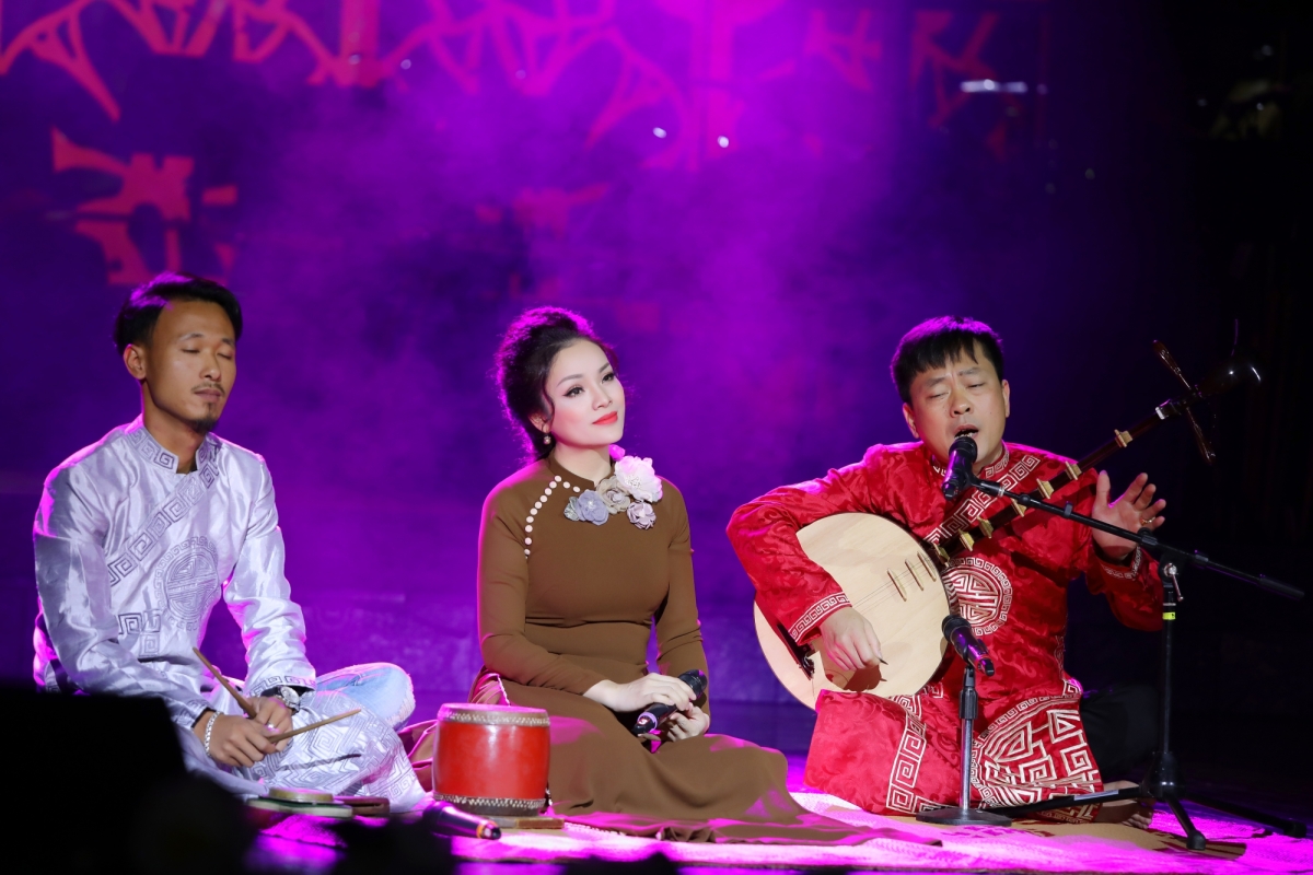 Đề cử Mai Vàng lần thứ 27 hạng mục ca sĩ hát nhạc âm hưởng dân ca: Kết quả không dễ đoán