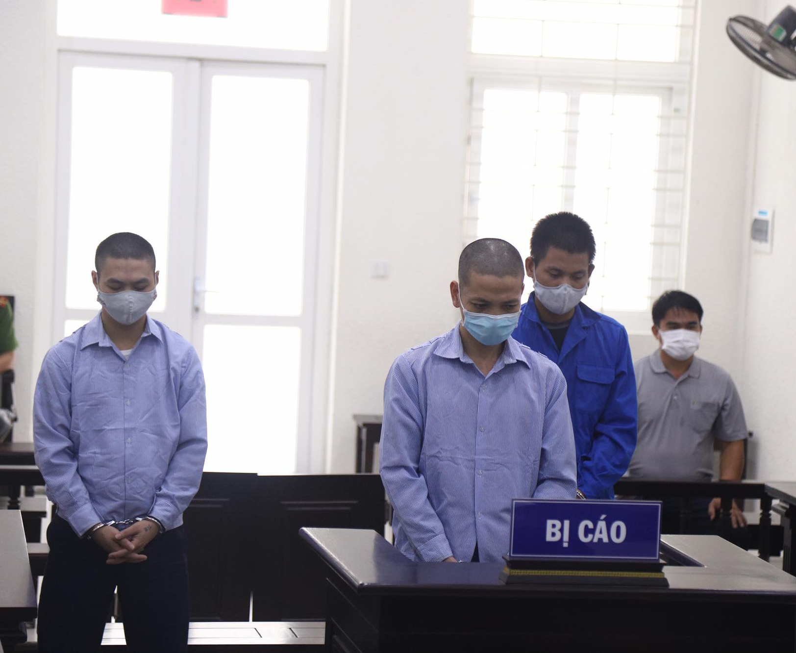 Đ&acirc;m chết đ&agrave;n anh x&atilde; hội v&igrave; bị x&ocirc;ng v&agrave;o nh&agrave; đ&aacute;nh - Ảnh 1.