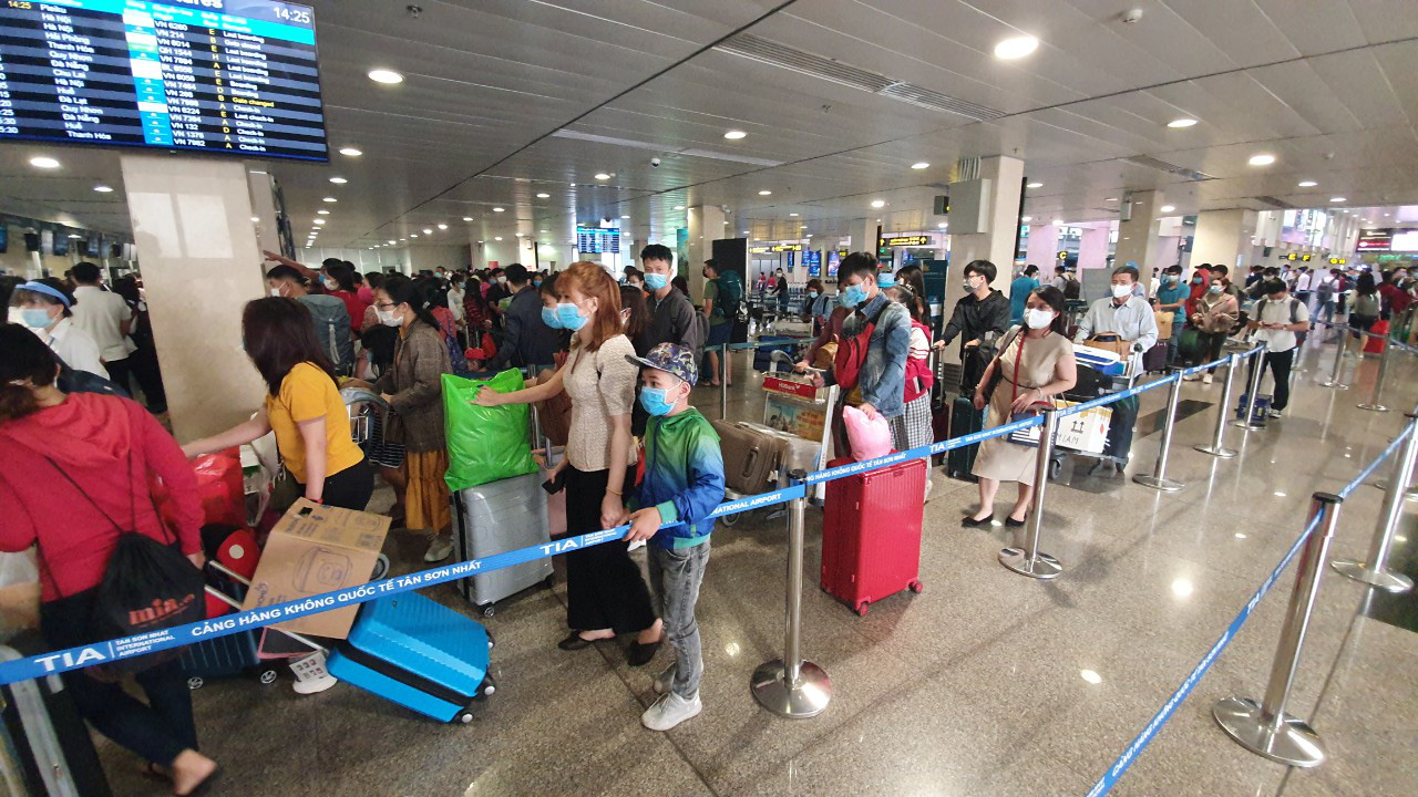 TP HCM và nhiều địa phương bay nội địa trở lại từ 10-10