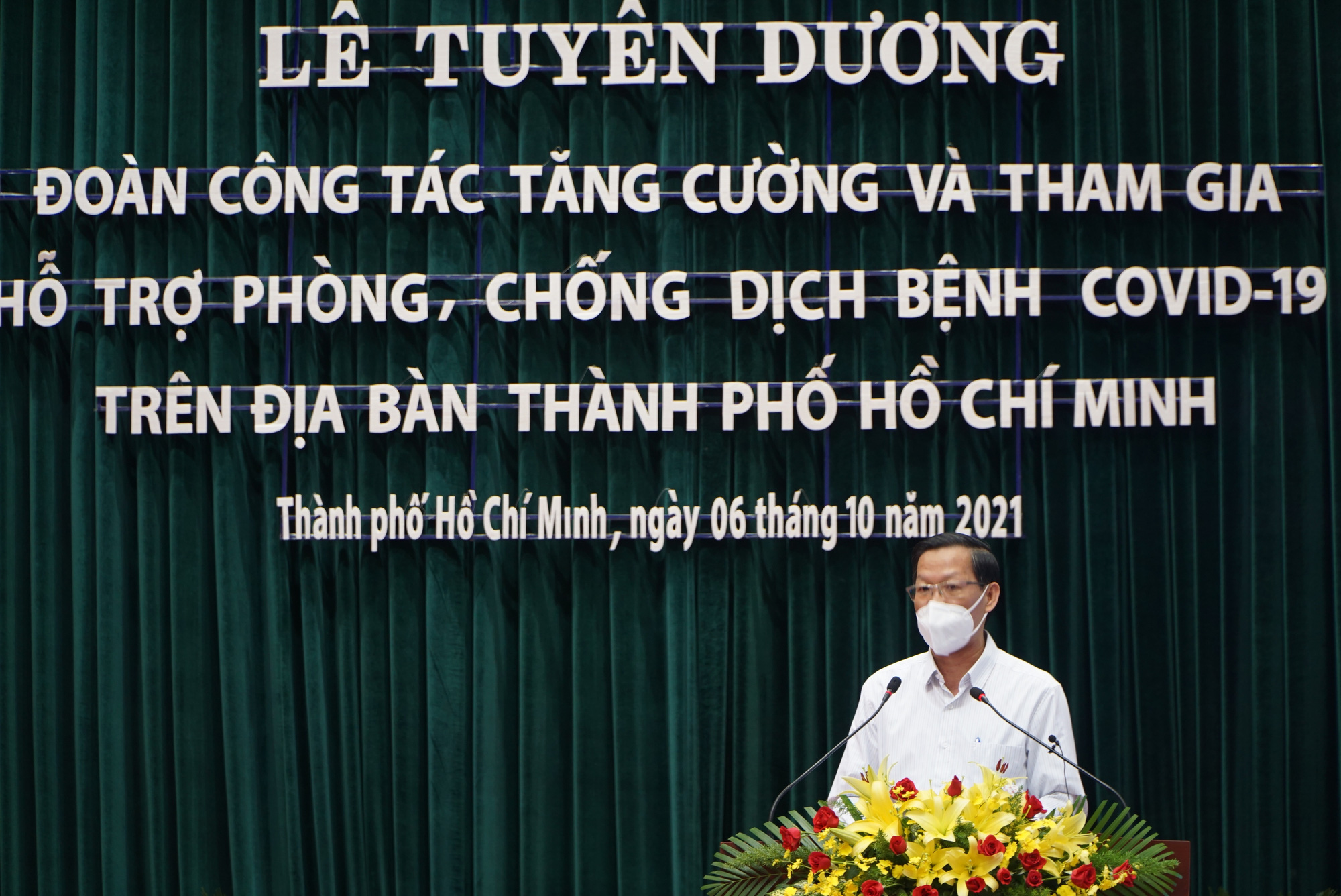 TP HCM tri &acirc;n đội ngũ y tế chi viện chống dịch Covid-19 - Ảnh 3.