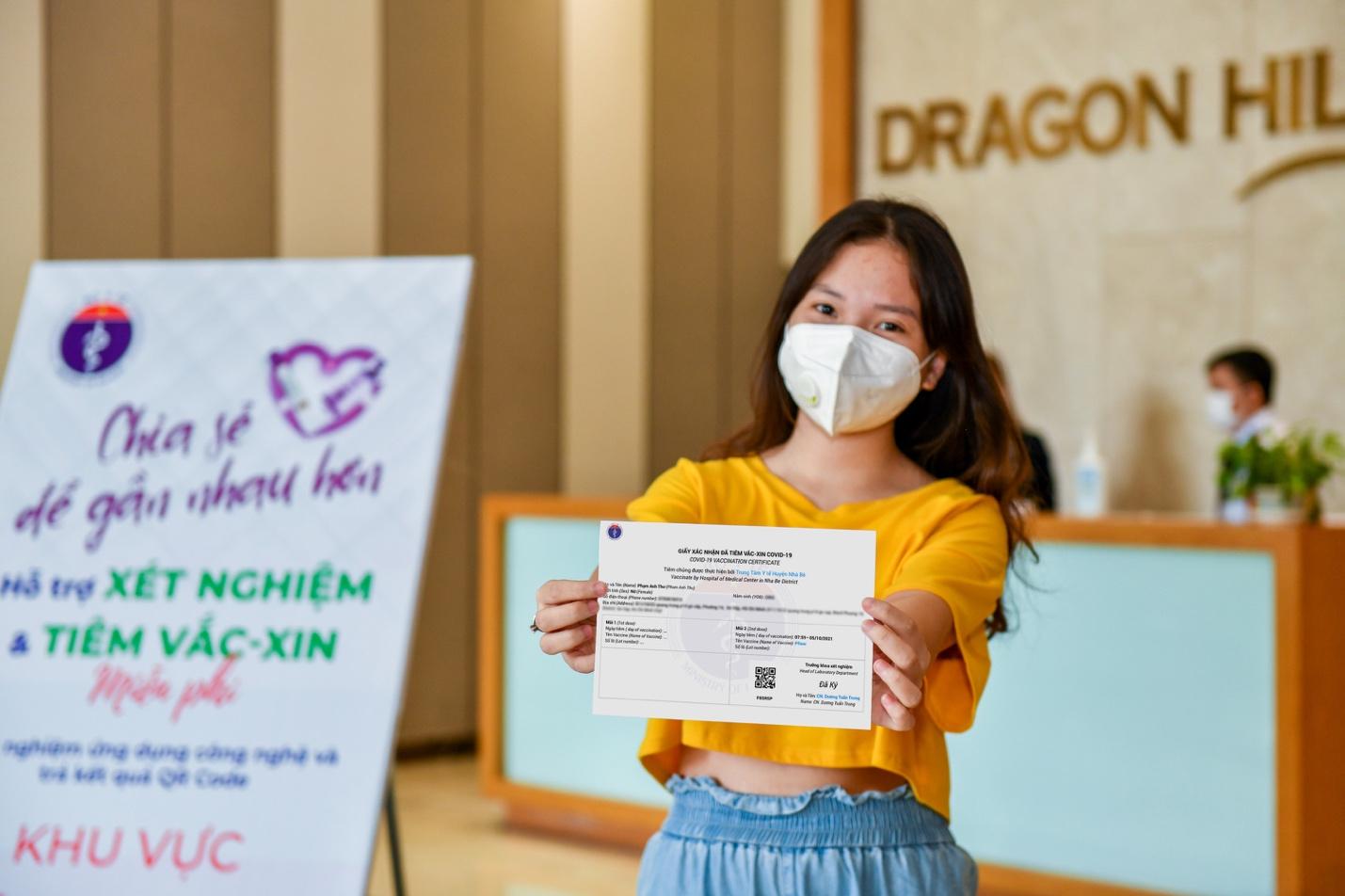 Huyện Nhà Bè: Ứng dụng công nghệ hiệu quả trong tiêm chủng