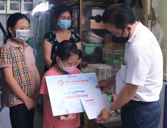 Một ng&agrave;y c&ugrave;ng Chương tr&igrave;nh T&igrave;nh thương cho em đến với trẻ mồ c&ocirc;i - Ảnh 4.
