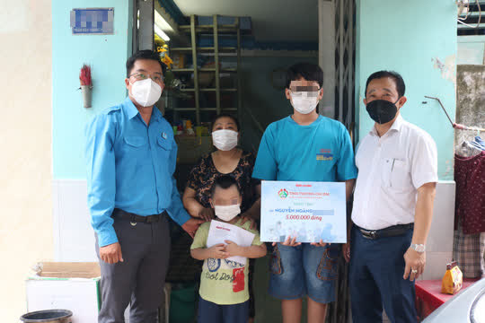 Một ng&agrave;y c&ugrave;ng Chương tr&igrave;nh T&igrave;nh thương cho em đến với trẻ mồ c&ocirc;i - Ảnh 6.
