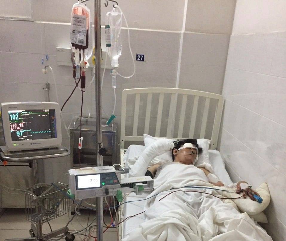 Cấp cứu thành công thượng úy công an bị đâm nhiều nhát khi làm nhiệm vụ
