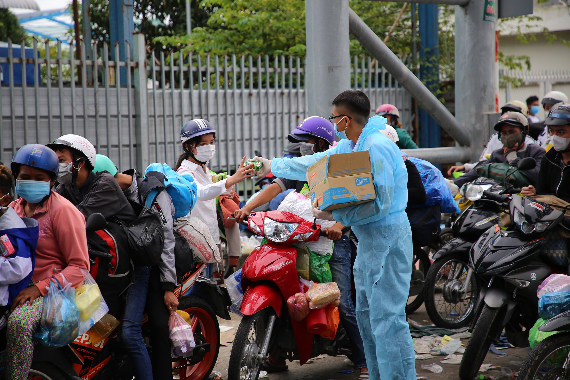 Quy định mới nhất của Cần Thơ việc đón công dân về từ TP HCM và các tỉnh lân cận - Ảnh 3.