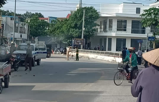 Một thai phụ bị xe hổ vồ cán tử vong - Ảnh 1.