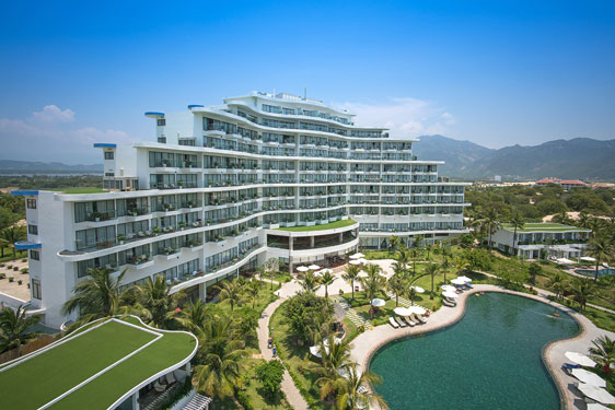 Du lịch ngóng những chuyến bay