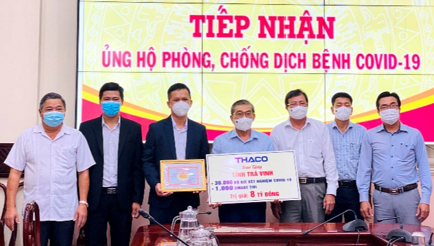 THACO trao tặng 1.000 smart TV cho ngành Giáo dục Trà Vinh