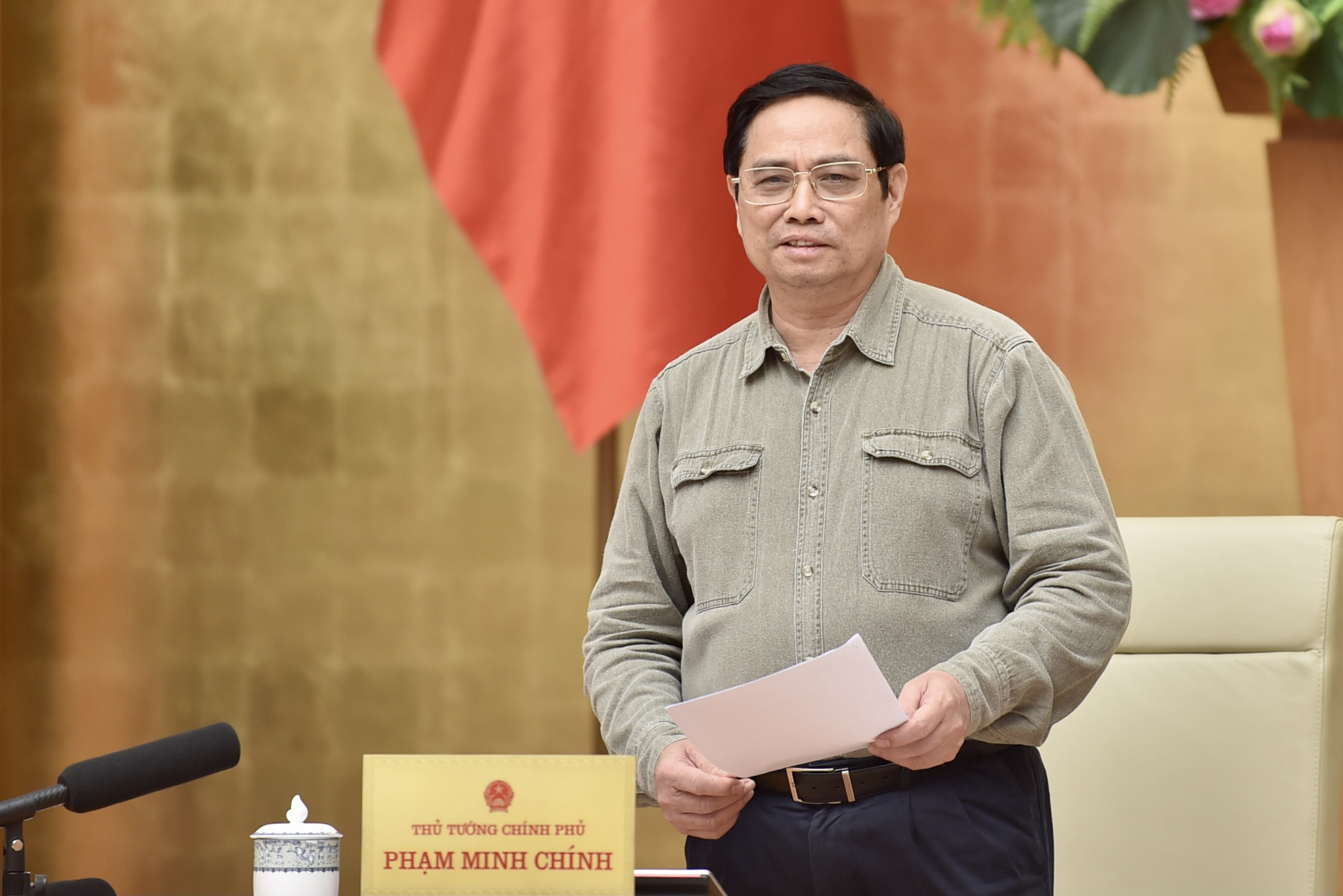 Thủ tướng: Lưu thông và giao thông thống nhất trên toàn quốc, không cát cứ, không chia cắt - Ảnh 3.