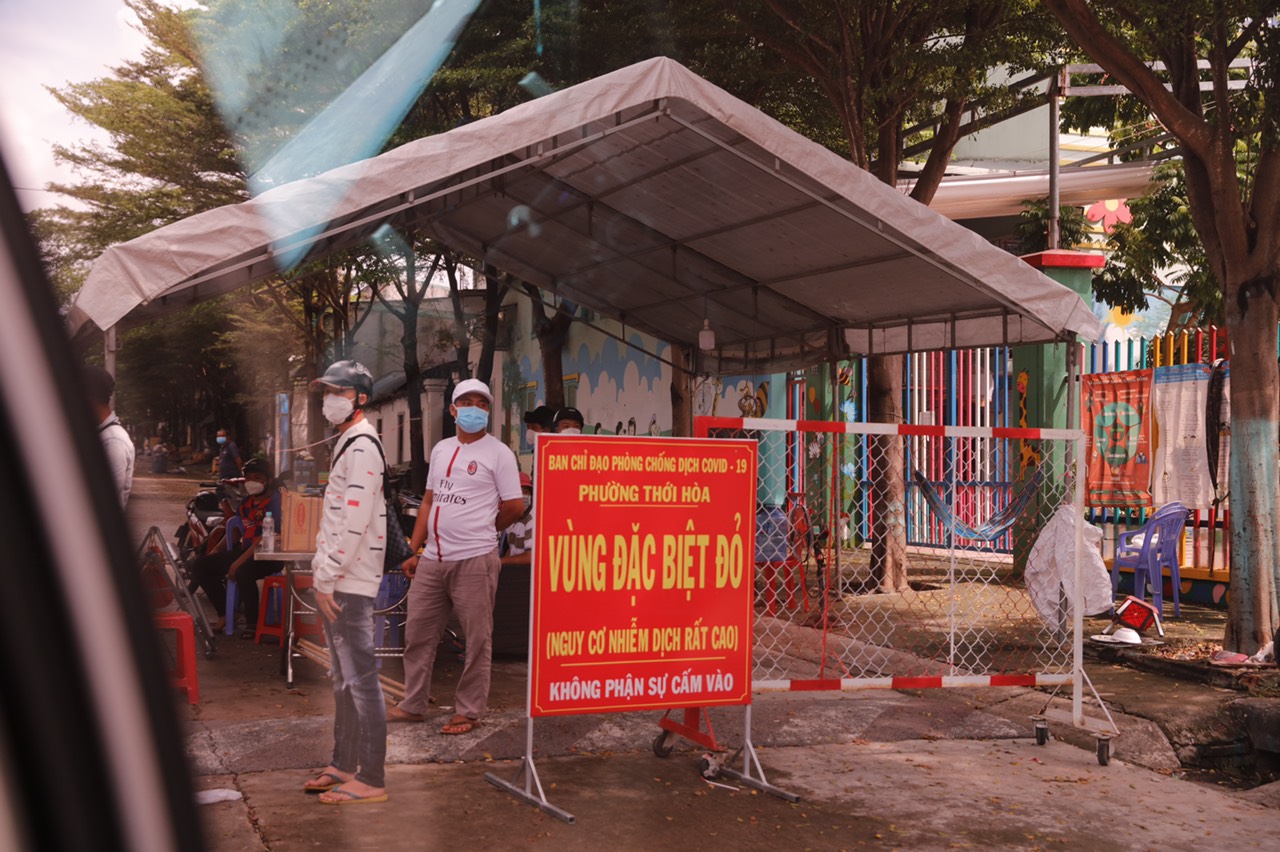 Quỹ Từ thiện Kim Oanh tiếp tục hỗ trợ người dân vùng dịch - Ảnh 2.