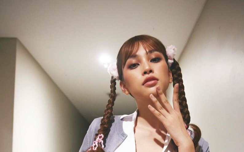 Hoa hậu Trần Tiểu Vy là phiên bản "xịn" của Lisa BlackPink