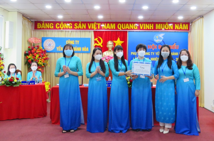 Hội Phụ nữ Công ty Yến sào Khánh Hòa: Hỗ trợ phụ nữ phát triển toàn diện - Ảnh 3.