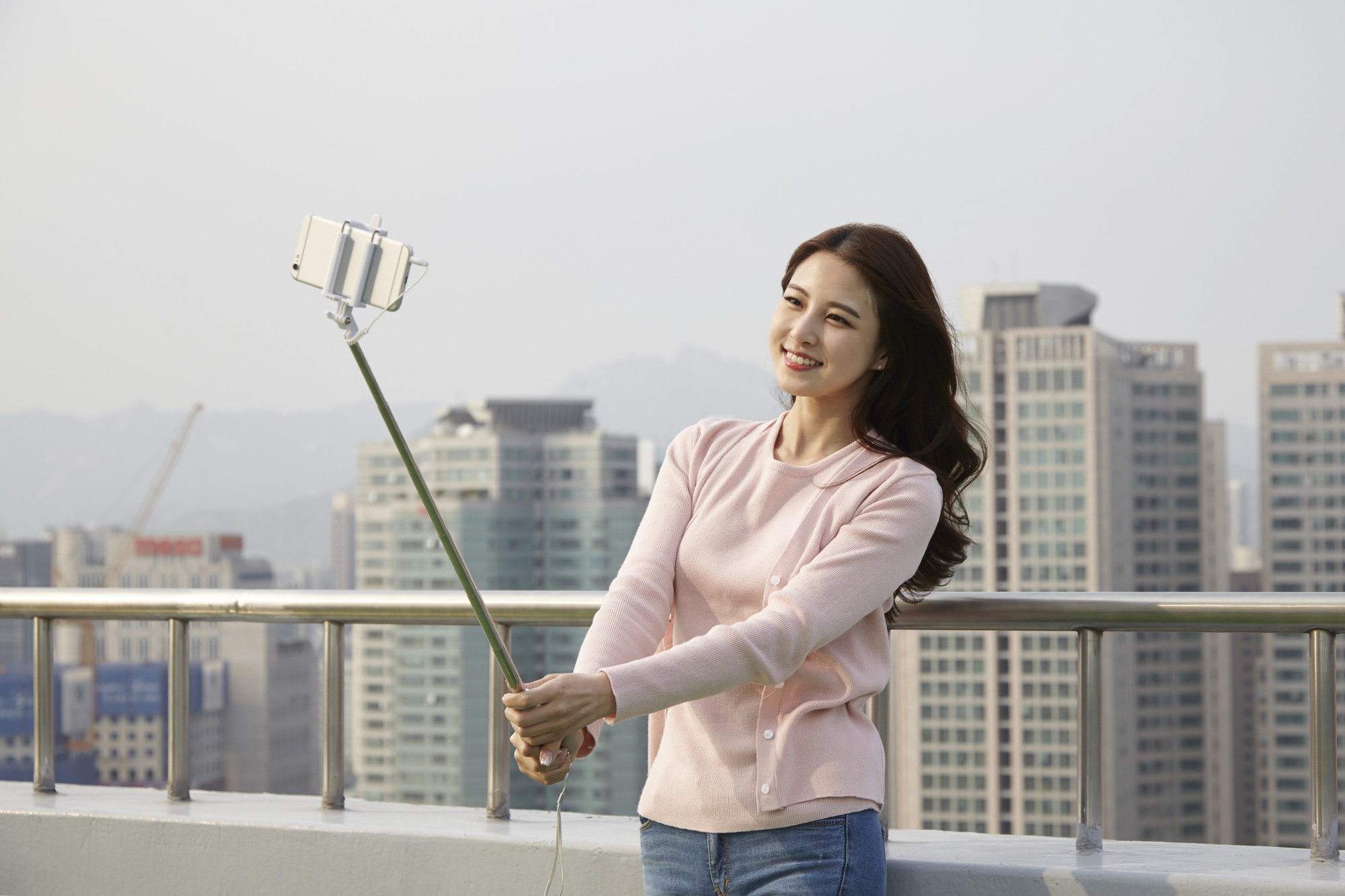Quyền được sống ảo! - Ảnh 3.