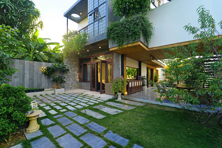 Mát mắt với căn biệt thự được thiết kế như một resort - Ảnh 2.
